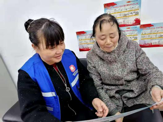 沣东新城开展扫黑除恶“以案释法”网格员培训会