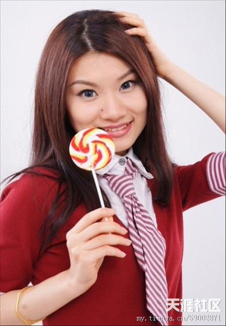 [书评文论]盘点中国80后‘五朵金花’女作家谁最‘香80年代八大员盘点？’(贴图)