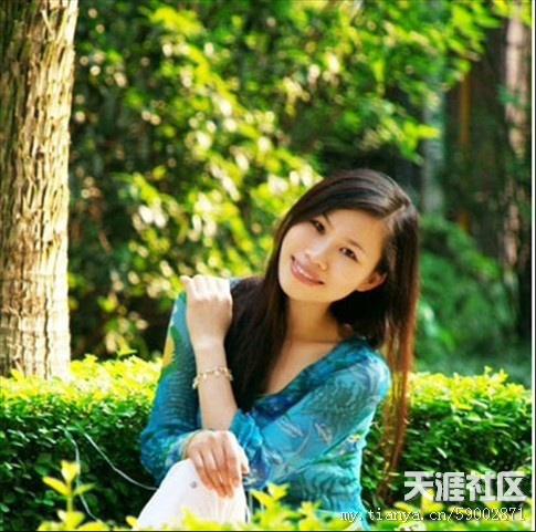 [书评文论]盘点中国80后‘五朵金花’女作家谁最‘香80年代八大员盘点？’(贴图)